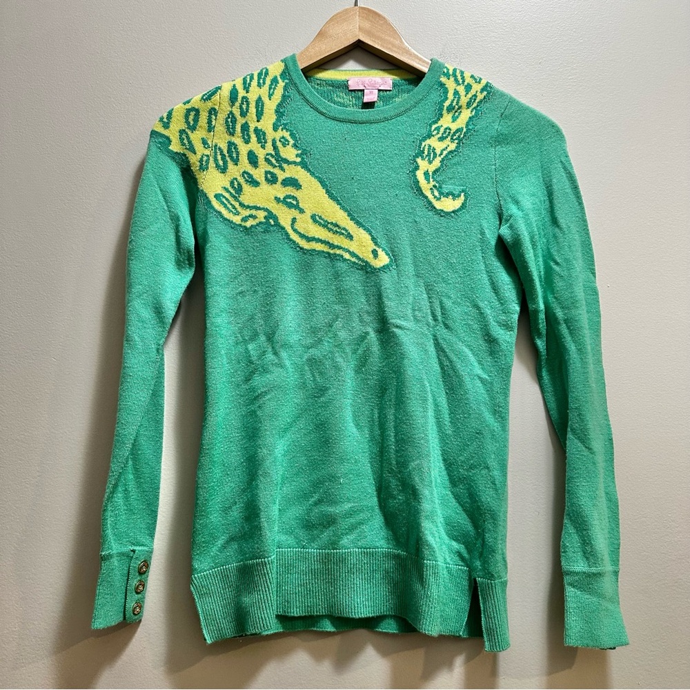 Lilly Pulitzer Sweater Green Pullover Alligator Crocodile Around Neckline XS